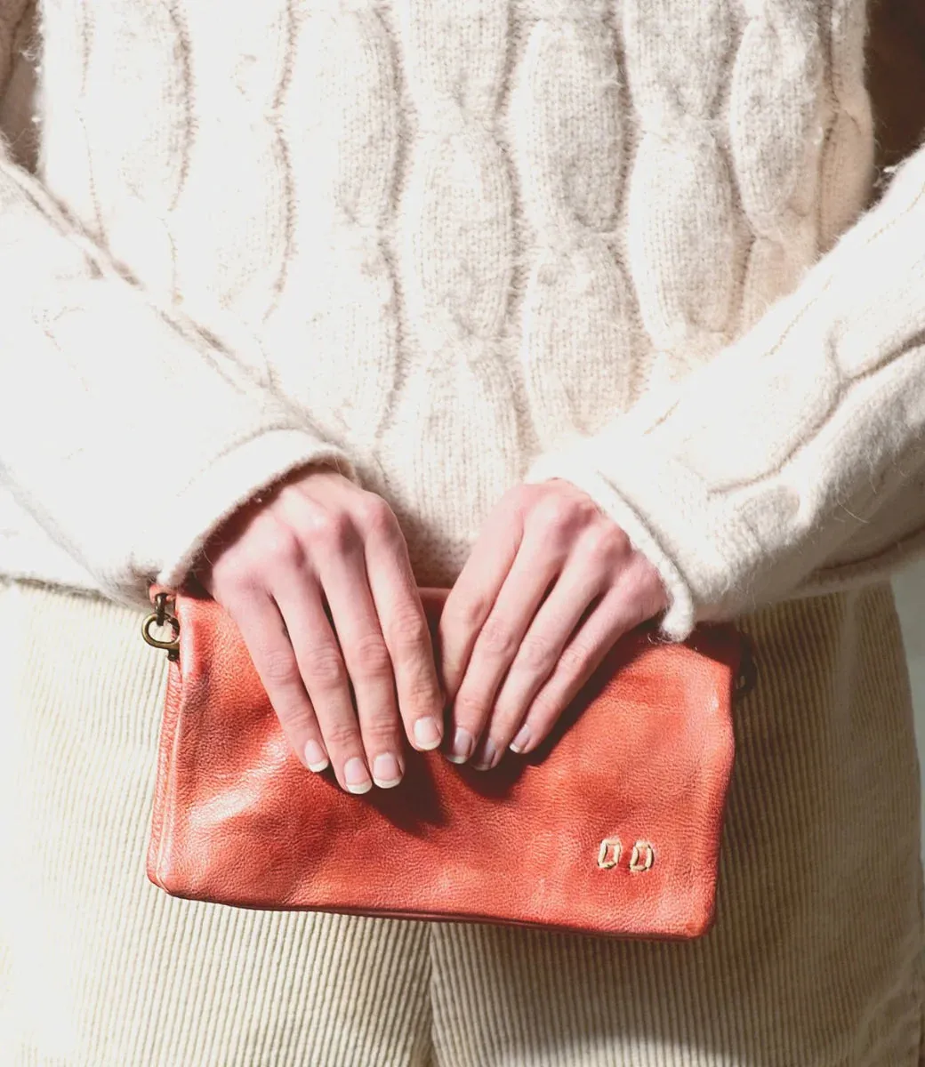 Cadence Crossbody A621040