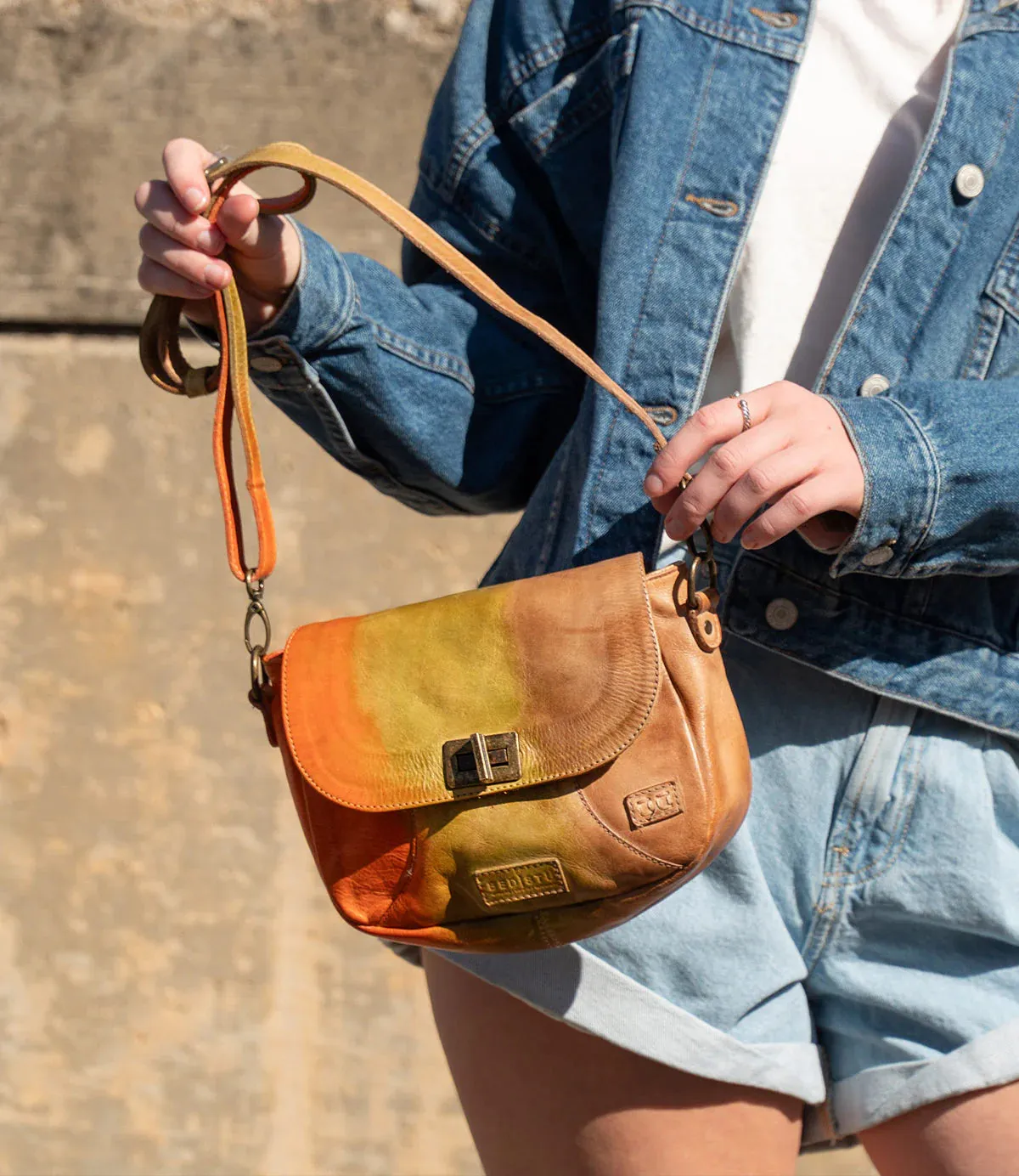 Elect Handbag A450345