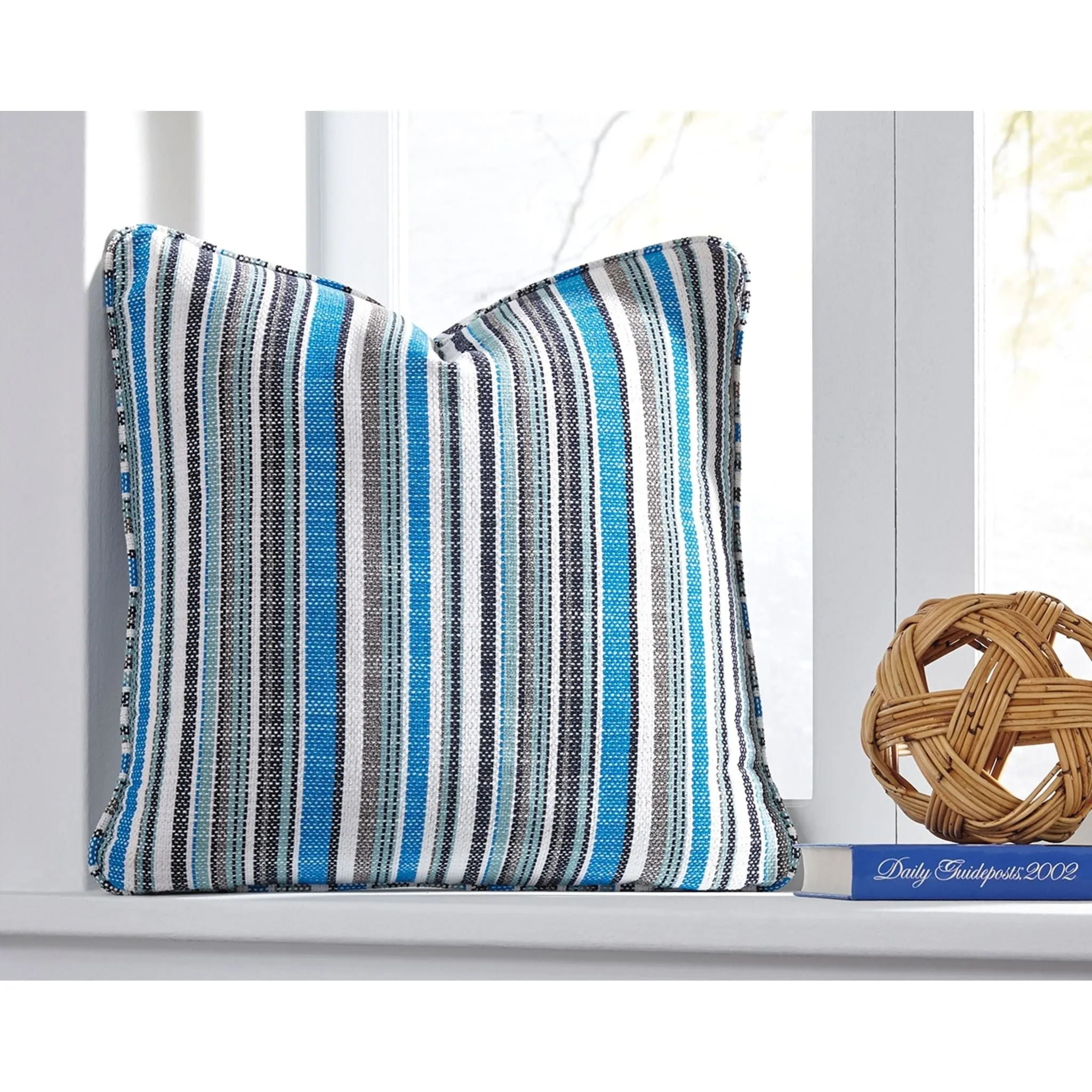 Meliffany Pillow