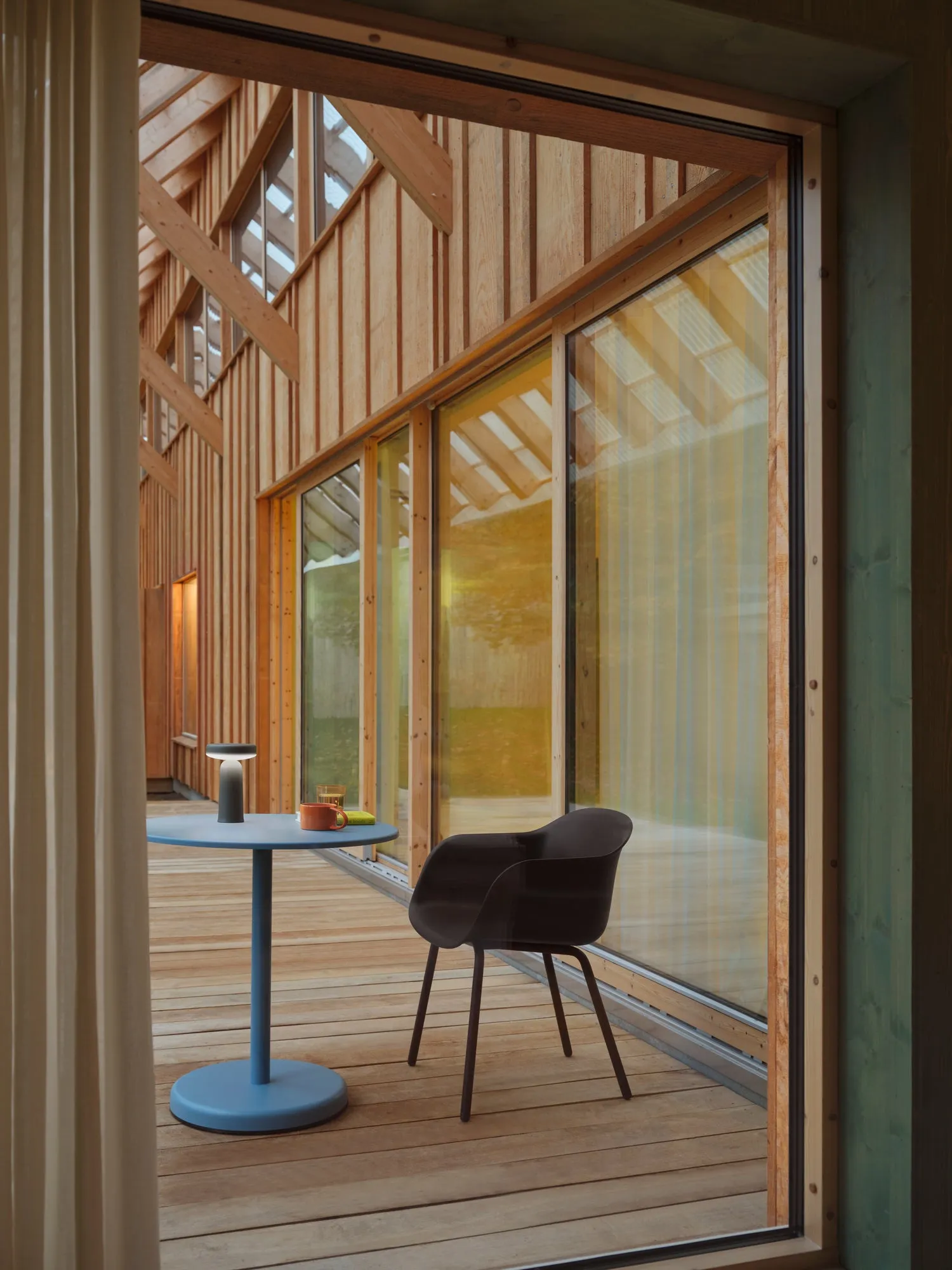 Muuto Fiber Outdoor arm chair